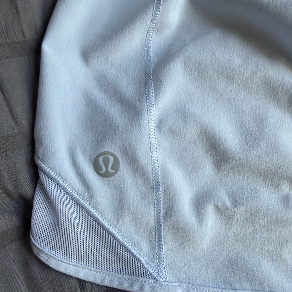 Lululemon Hotty Hot low rise lined light purple Athletic shorts